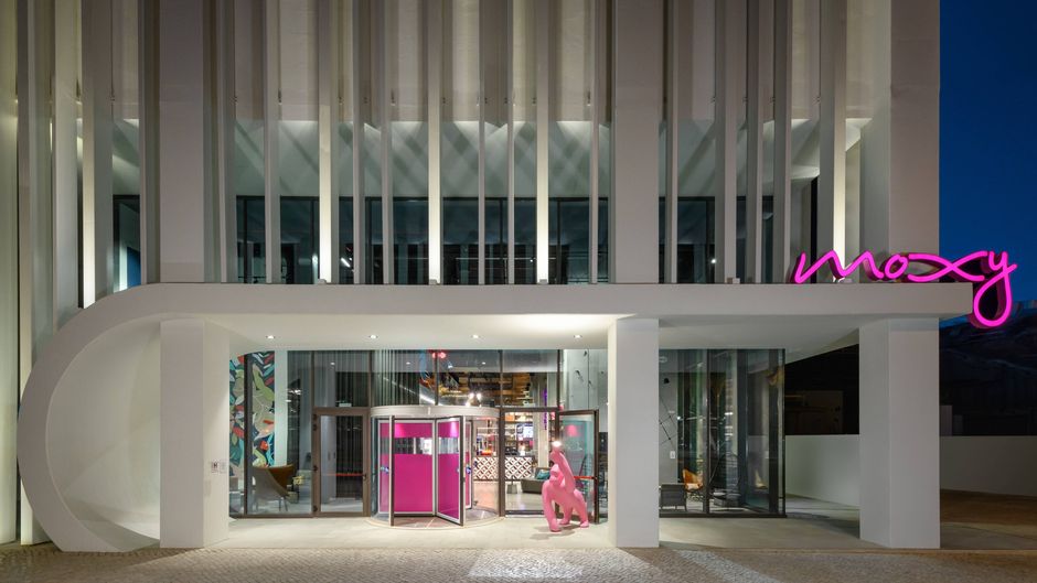 Moxy Lisboa Oriente Exterior