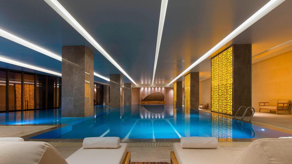 The Westin Chongqing Liberation Square Pool