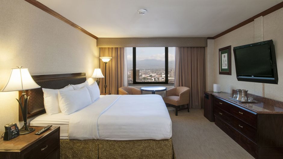 Delta Hotels by Marriott San Jose Aurola Suite