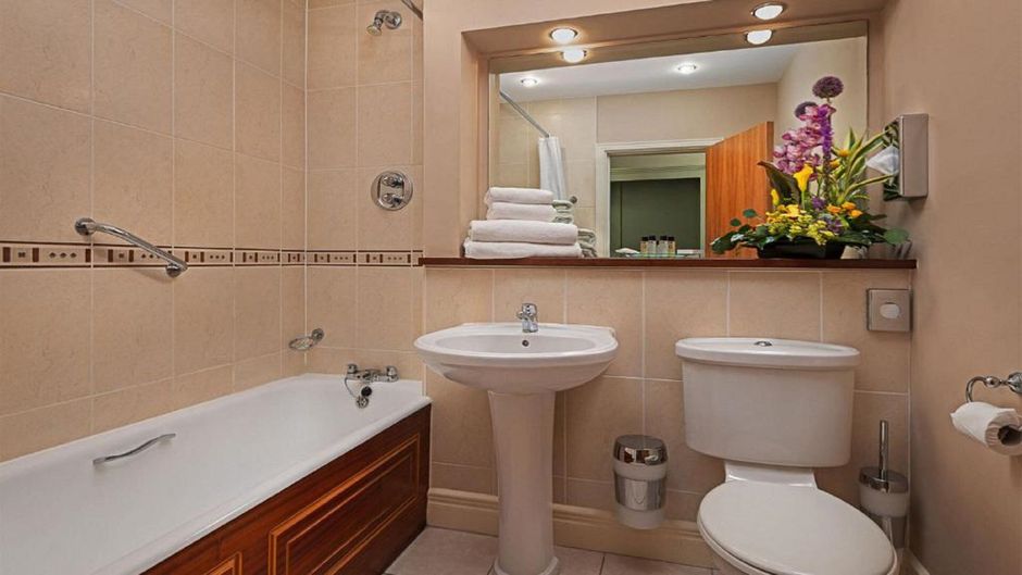 Oranmore Lodge Hotel & Leisure Club Room