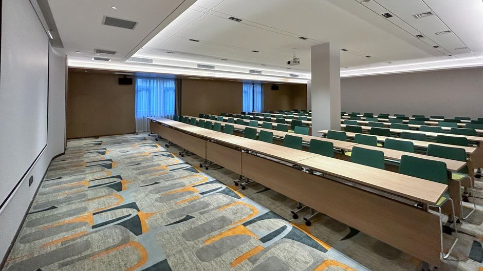 Holiday Inn Express City Center Meeting