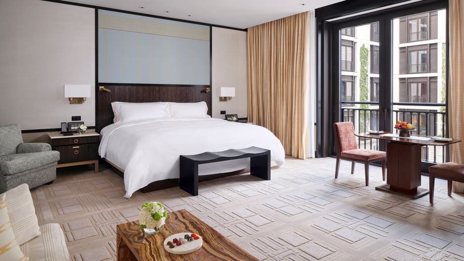 The Peninsula London Suite