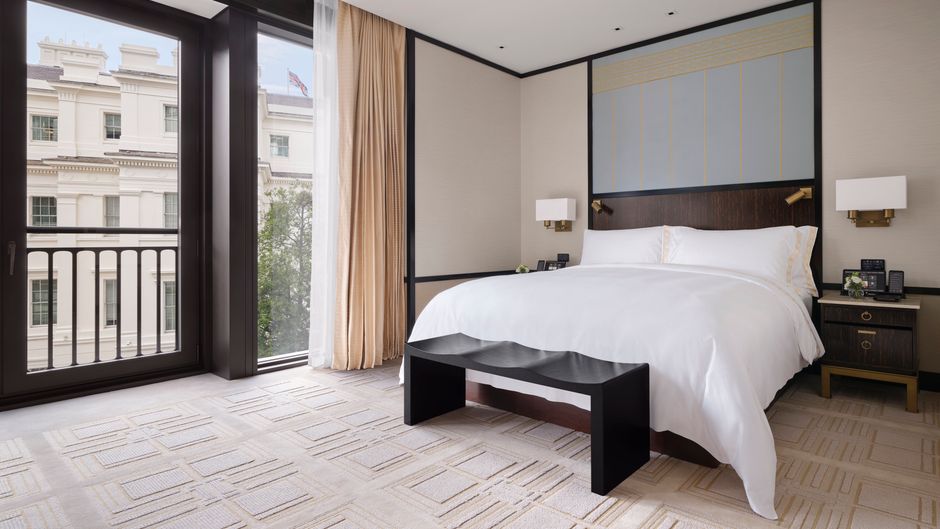 The Peninsula London Suite
