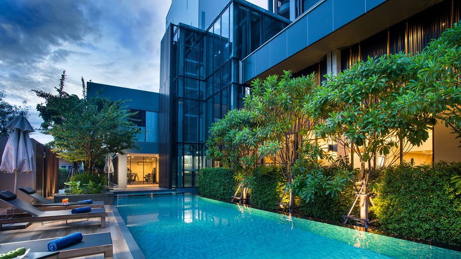 Somerset Ekamai Bangkok Pool