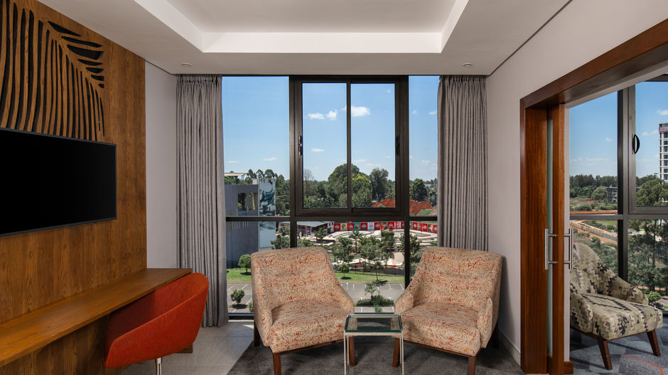 Holiday Inn Nairobi Two Rivers Mall Suite
