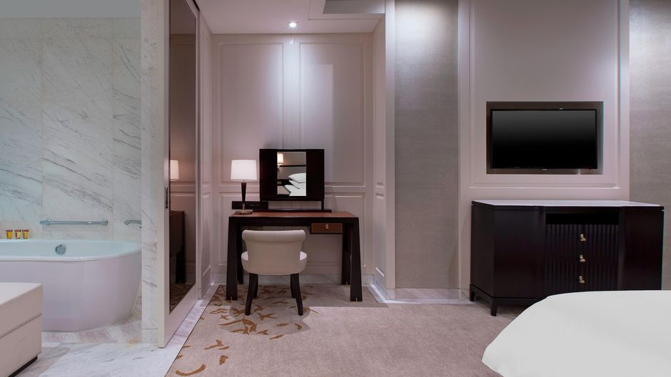 Sheraton Qingdao Licang Hotel Room