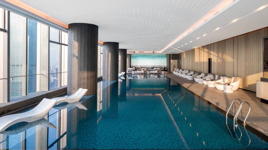 Renaissance Shenzhen Bay Hotel Pool