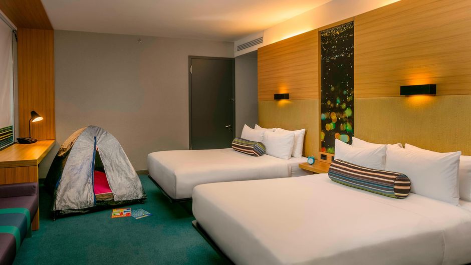 aloft Bogota Airport Room