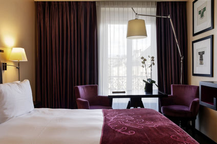 EastWest Hotel