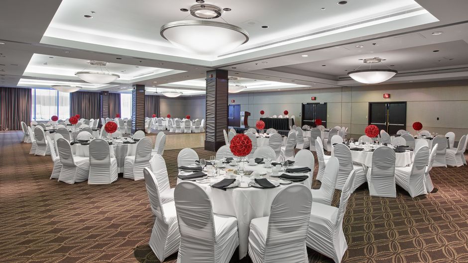 Delta Hotels Edmonton Centre Suites Other
