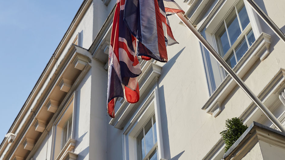 Eccleston Square Hotel Exterior