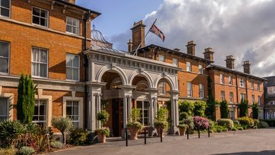 Oatlands Park Hotel