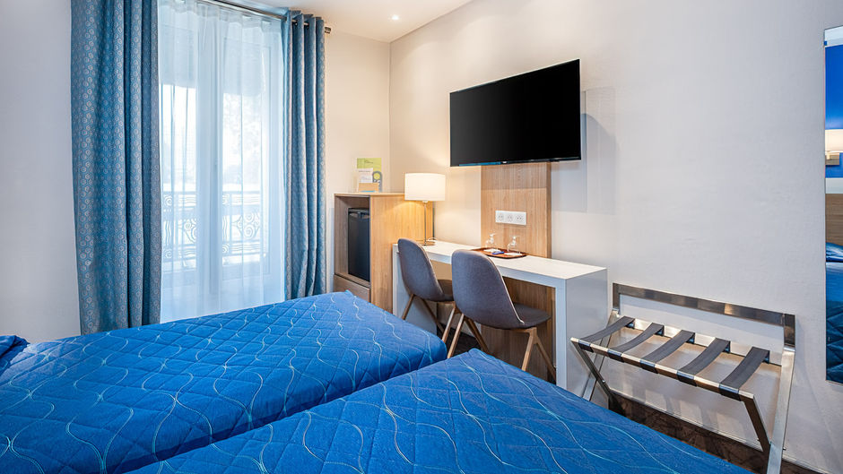 Hotel Terminus Montparnasse Room