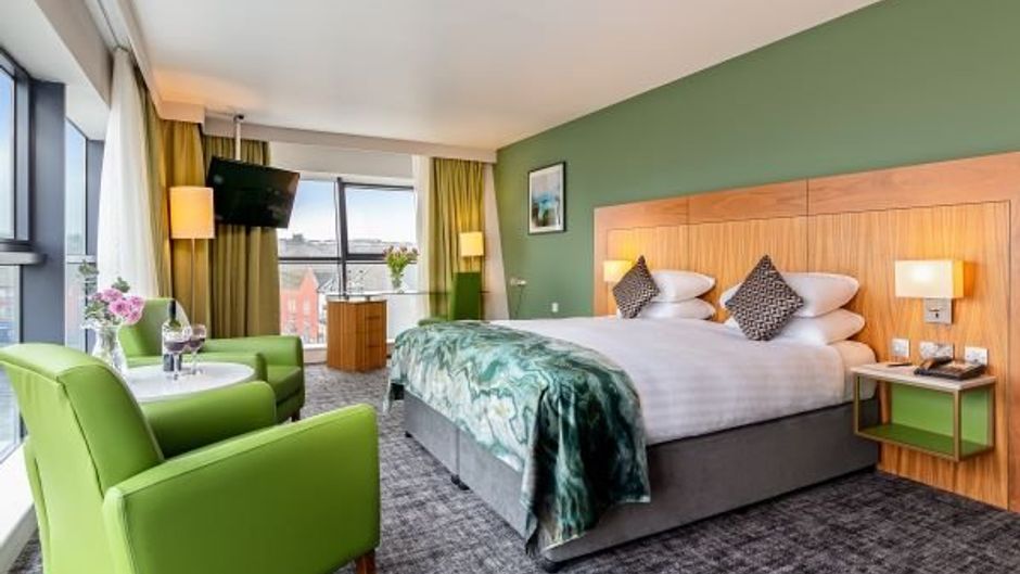 The Glasshouse Hotel Suite