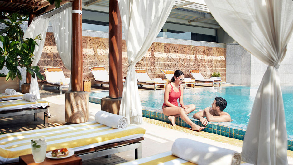 Four Seasons Hotel Mumbai Pool