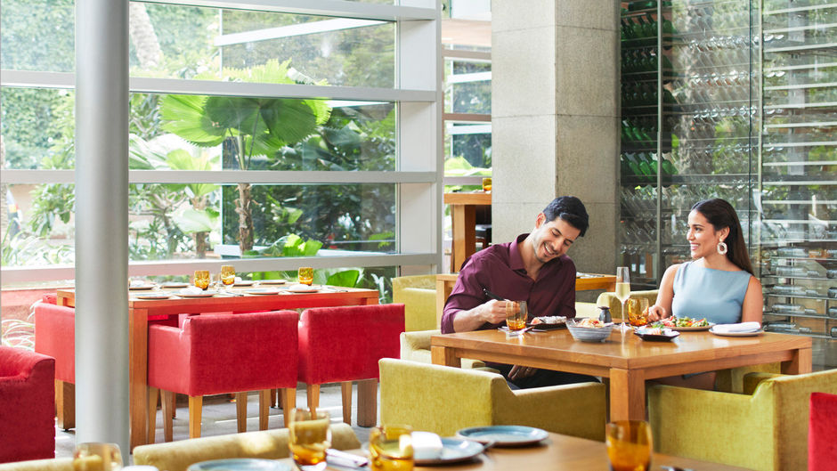 Four Seasons Hotel Mumbai Restaurant