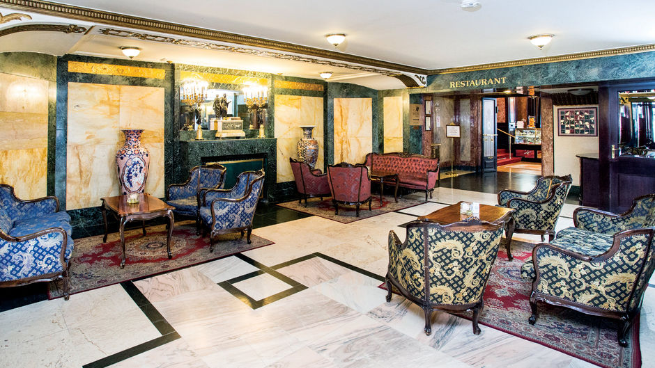 Danubius Hotel Astoria City Center Lobby
