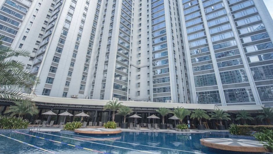 Alpha Suites Exterior
