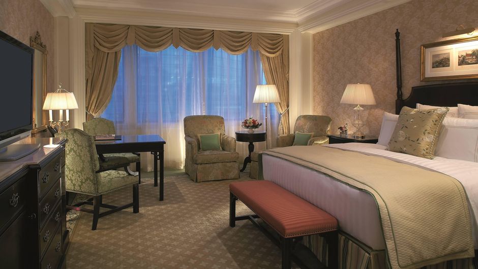 The Ritz-Carlton Beijing Room