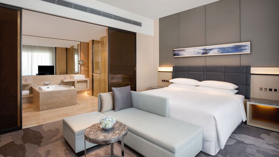 Four Points Guangdong Heshan Suite