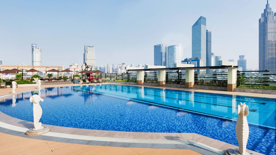 Sheraton Guangzhou Hotel Pool