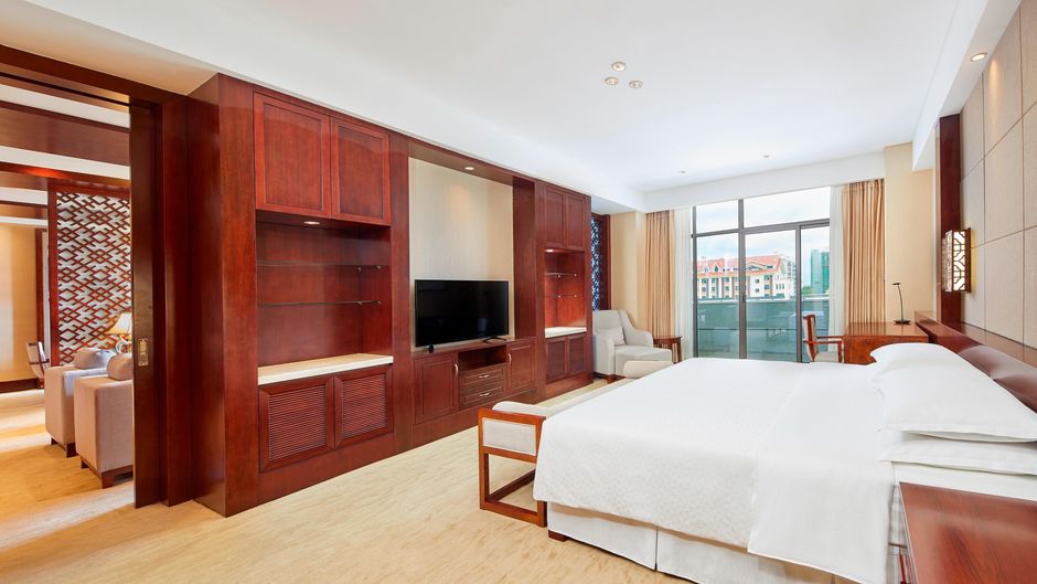 Four Points by Sheraton Danzhou Suite