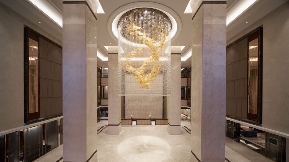 Sheraton Grand Zhengzhou Hotel Lobby