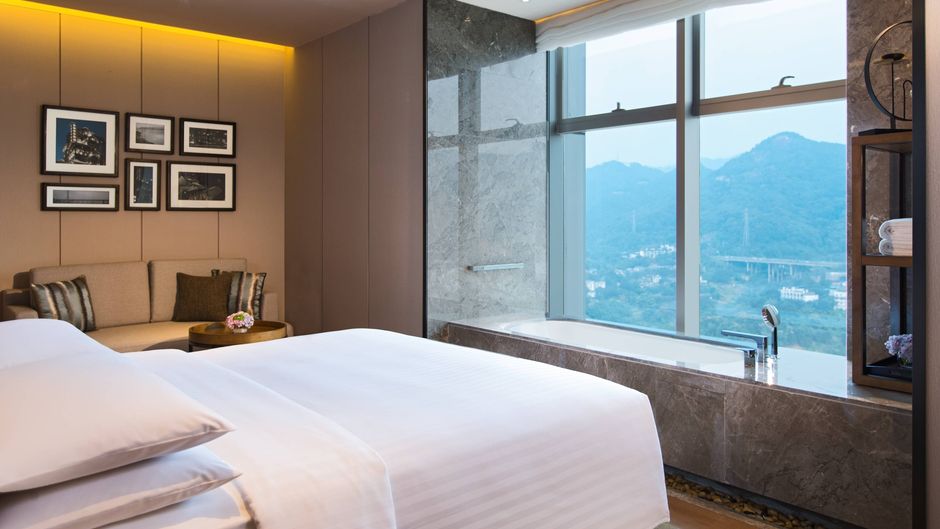 Chongqing Marriott Hotel Suite