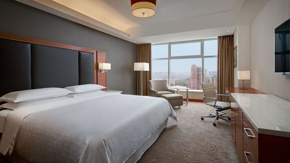 Sheraton Changsha Hotel Room