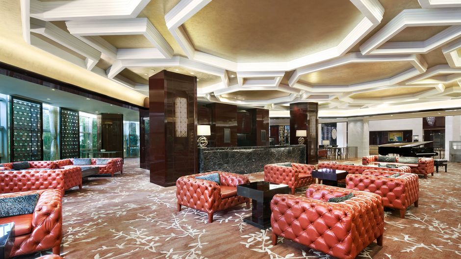 Sheraton Shanghai Waigaoqiao Hotel Lobby