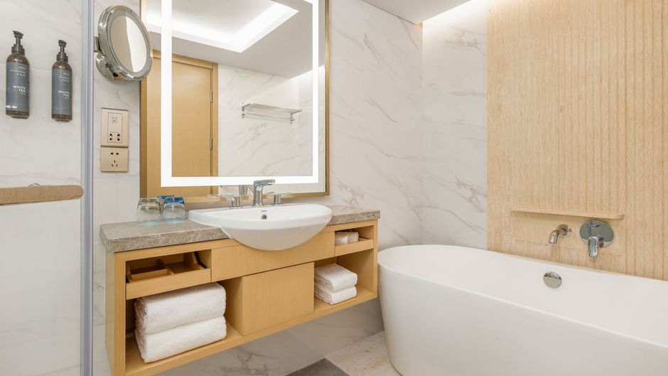 The Westin Shenyang Room