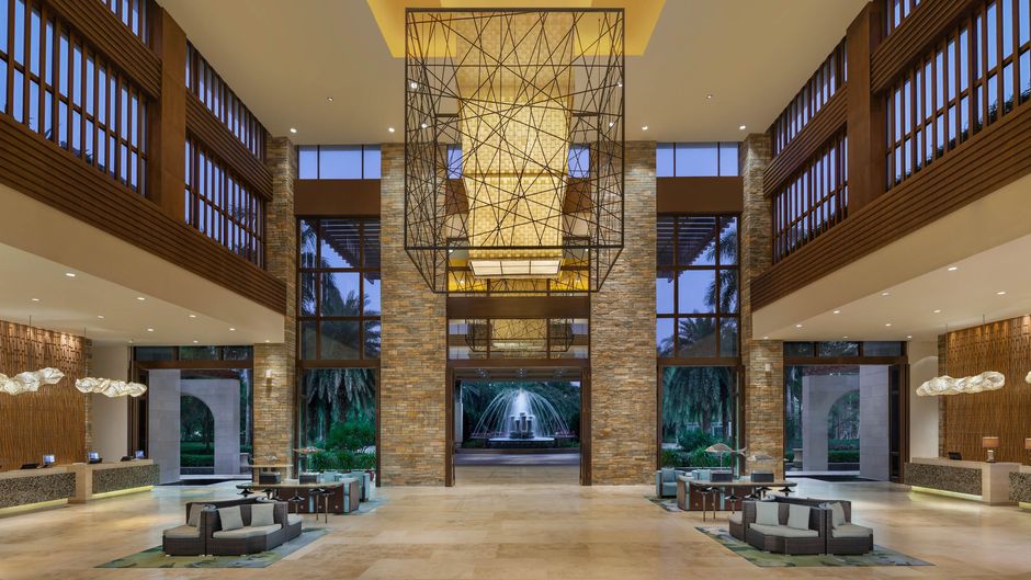Sheraton Sanya Haitang Bay Resort Lobby