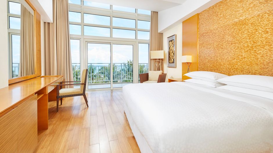 Four Points Shenzhou Peninsula Suite
