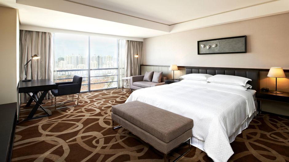 Four Points Qingdao, West Coast Room