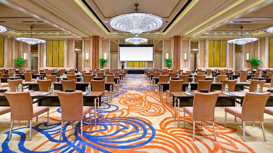 Sheraton Grand Wetland Park Resort Meeting