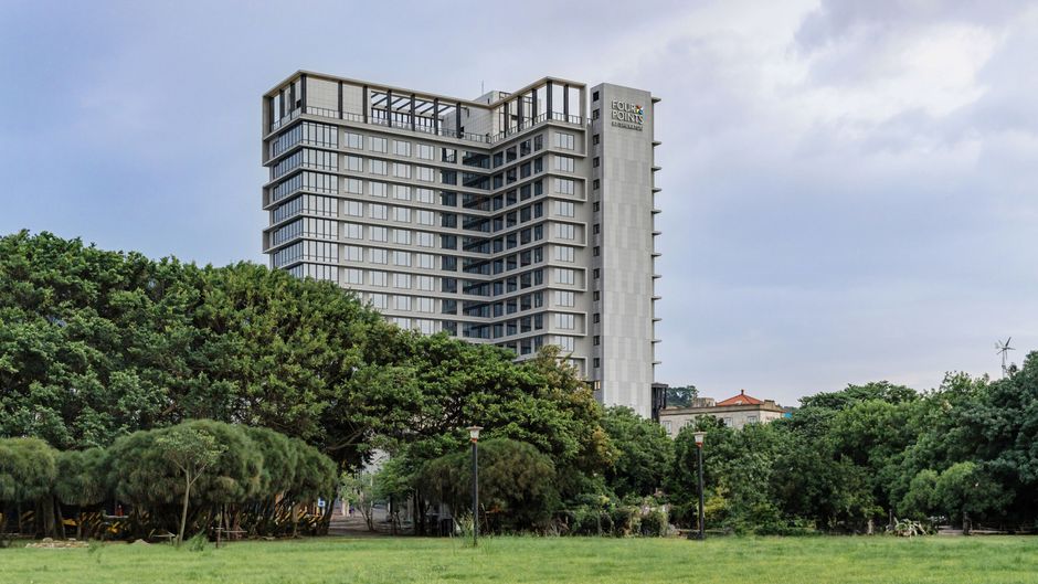Four Points by Sheraton Taipei Bali Exterior