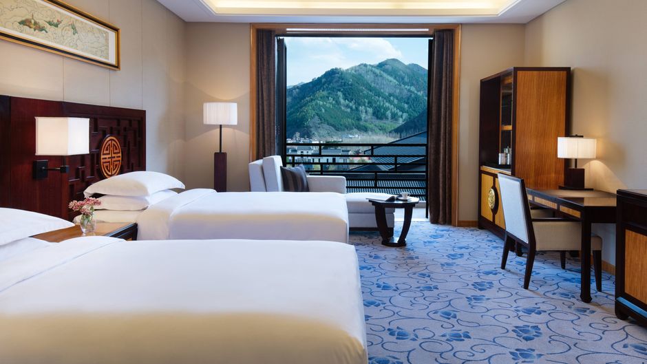 Wutai Mountain Marriott Hotel Room