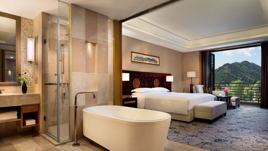 Wutai Mountain Marriott Hotel Room