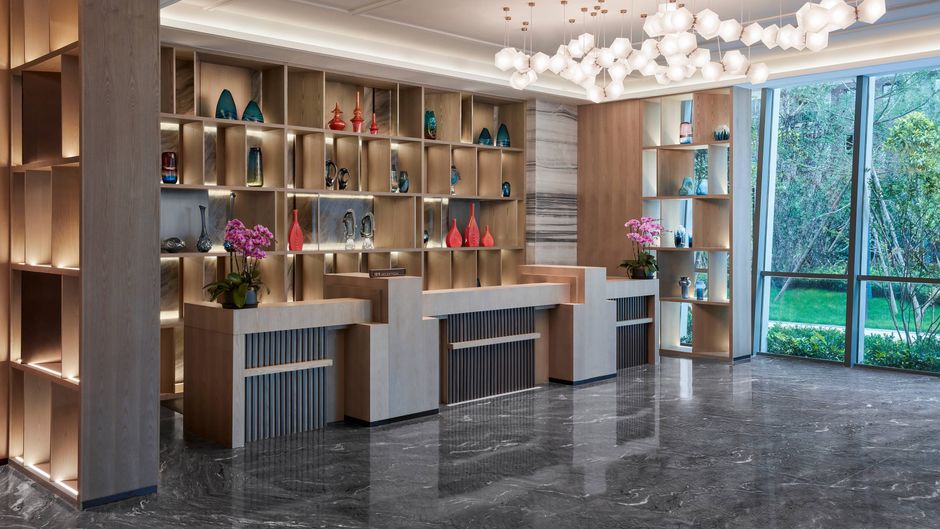 Delta Hotels by Marriott Kunming Lobby