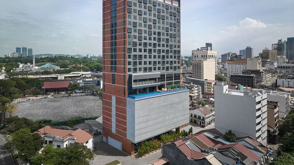 Four Points by Sheraton Chinatown Exterior