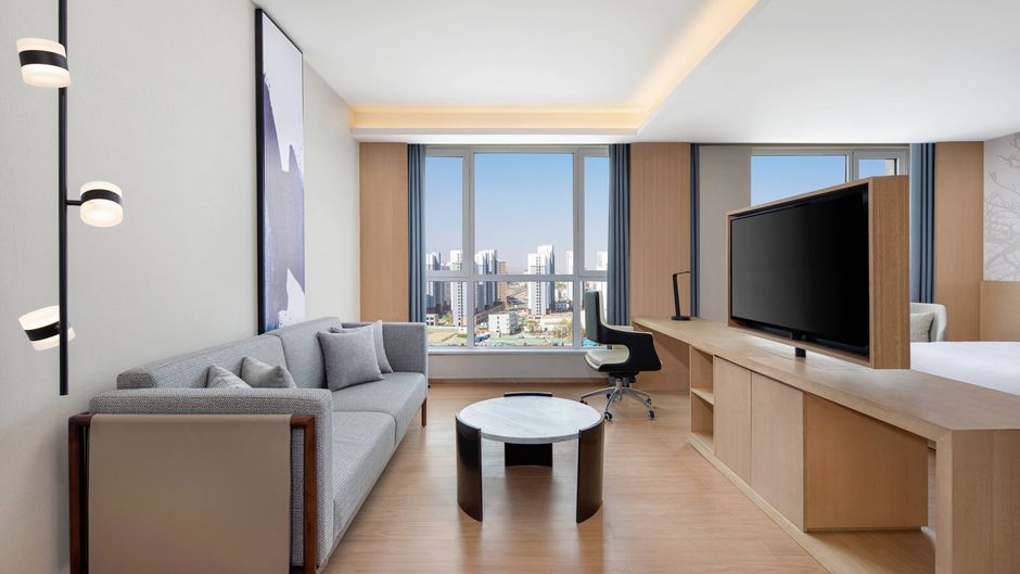 Fairfield by Marriott Haidong Room