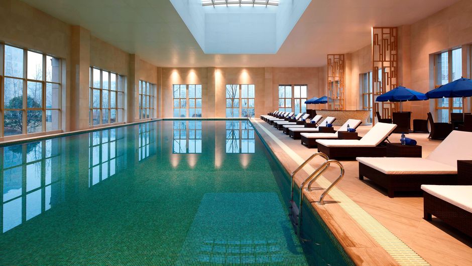 Four Points by Sheraton Luohe Pool