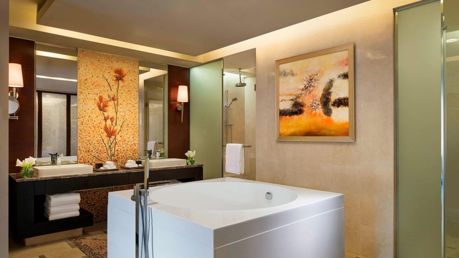 Imperial Mansion Marriott Executive Apts Room