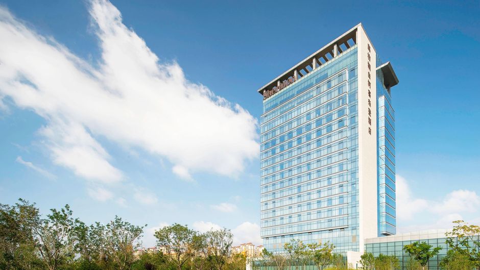 Sheraton Langfang Chaobai River Hotel Exterior