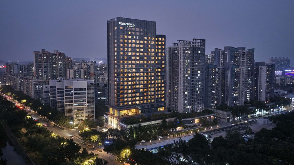 Four Points by Sheraton Guangzhou Exterior