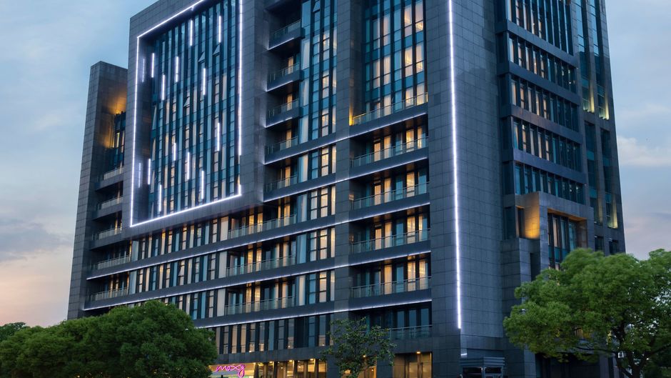 Moxy Shanghai Hongqiao CBD Exterior