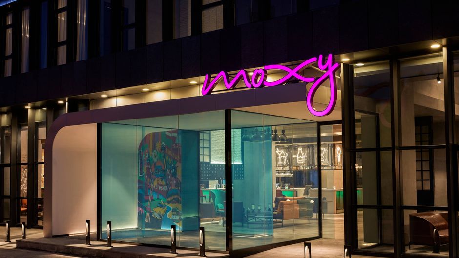 Moxy Shanghai Hongqiao CBD Exterior