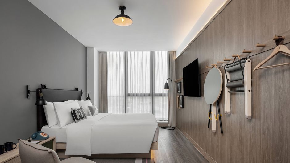 Moxy Shanghai Hongqiao CBD Room