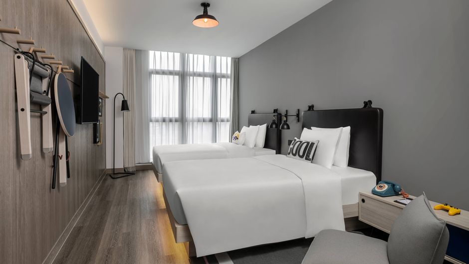 Moxy Shanghai Hongqiao CBD Room