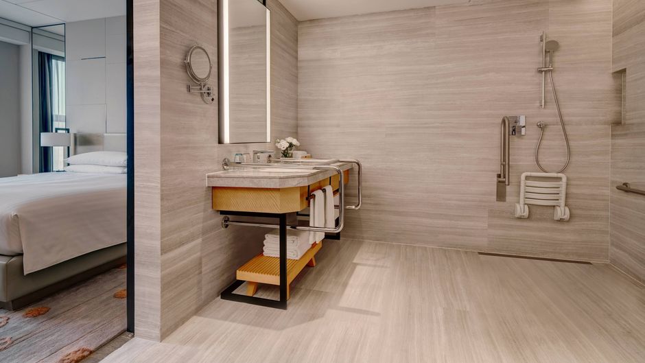Shanghai Marriott Hotel Kangqiao Room
